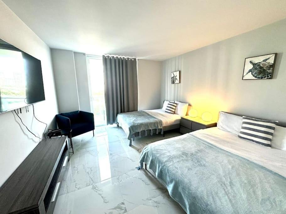 Sunny Isles Beach Spacious Apartment Ngoại thất bức ảnh