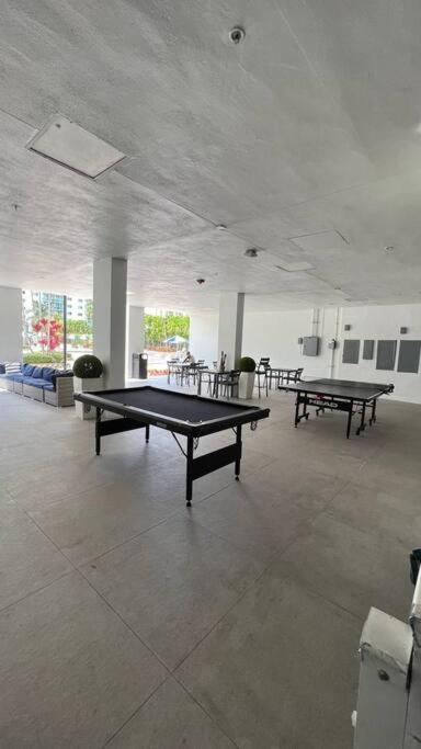 Sunny Isles Beach Spacious Apartment Ngoại thất bức ảnh