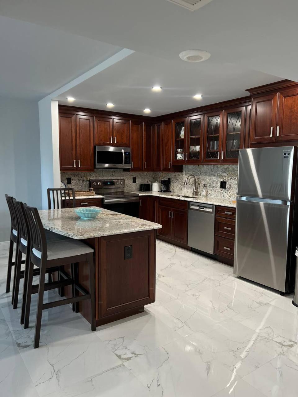 Sunny Isles Beach Spacious Apartment Ngoại thất bức ảnh