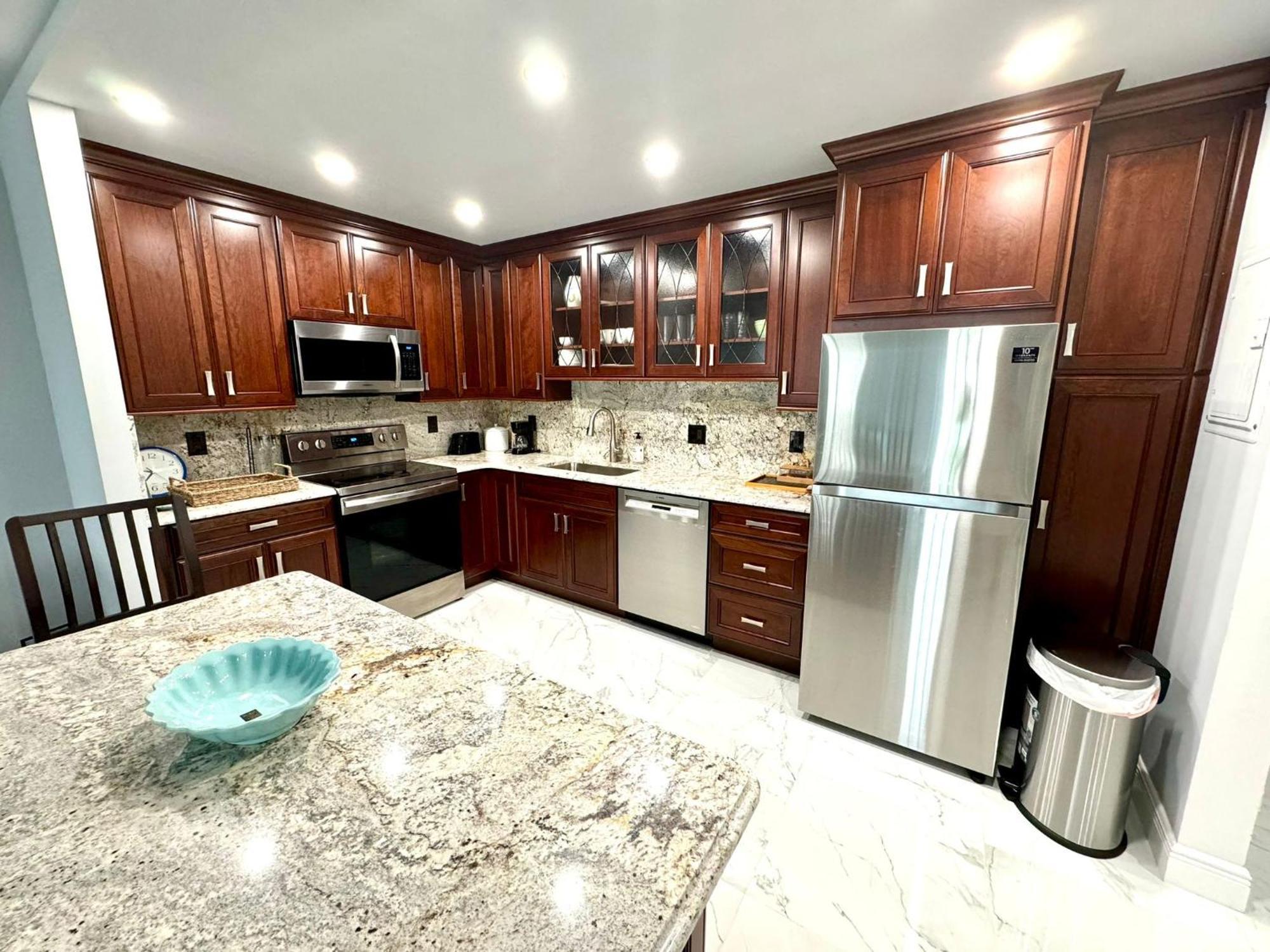 Sunny Isles Beach Spacious Apartment Ngoại thất bức ảnh
