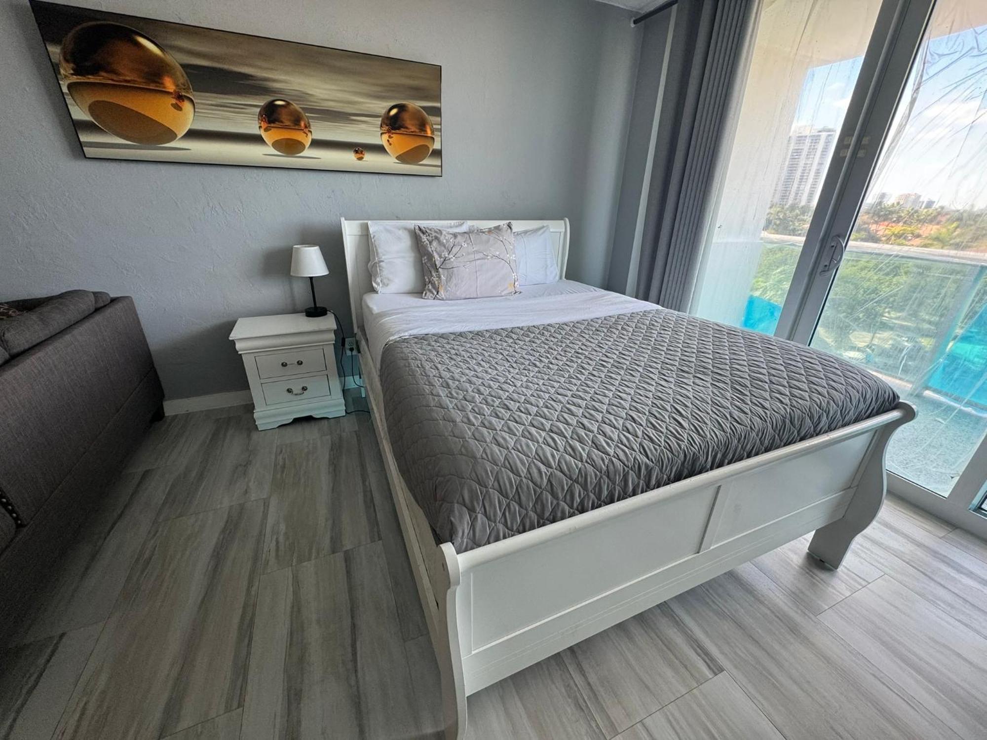 Sunny Isles Beach Spacious Apartment Ngoại thất bức ảnh